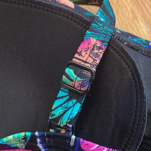 Attarco 1pc Swimsuit. NWOT Black Floral **Size XL - Picture 4 of 14